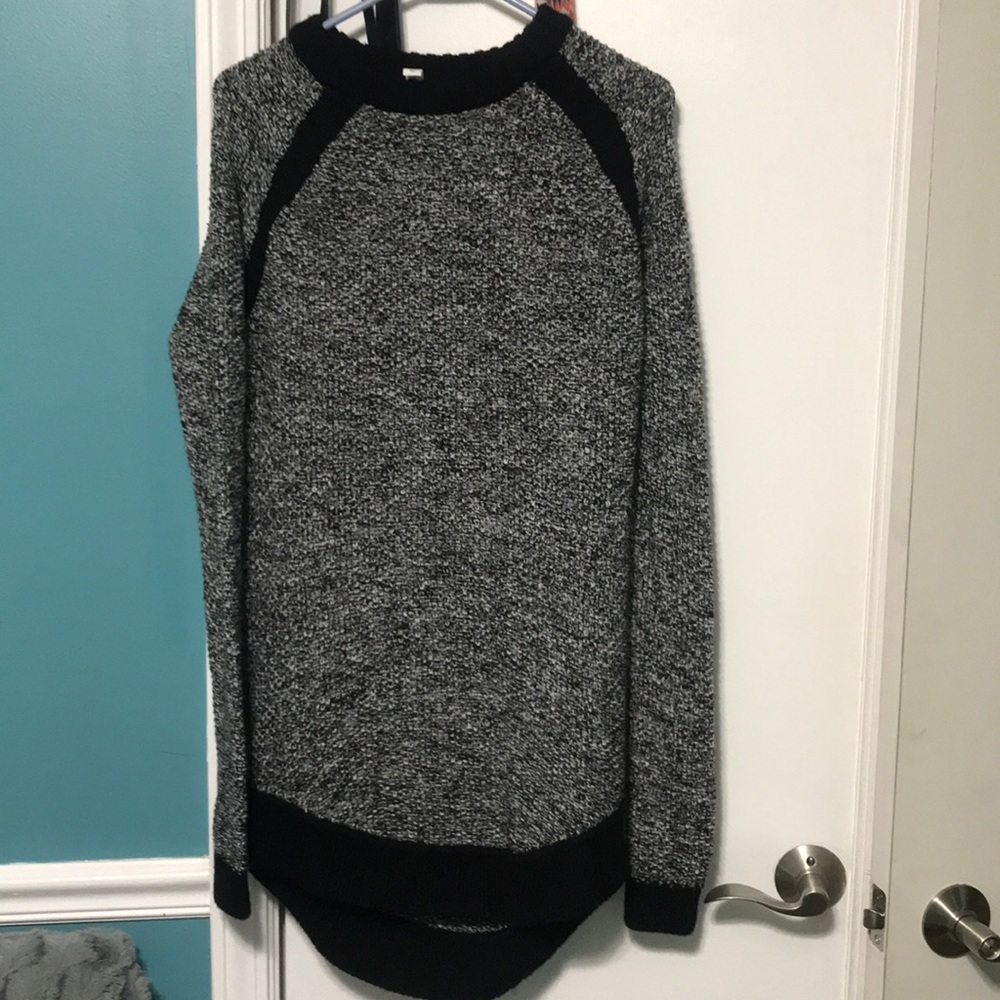 Lululemon sweater